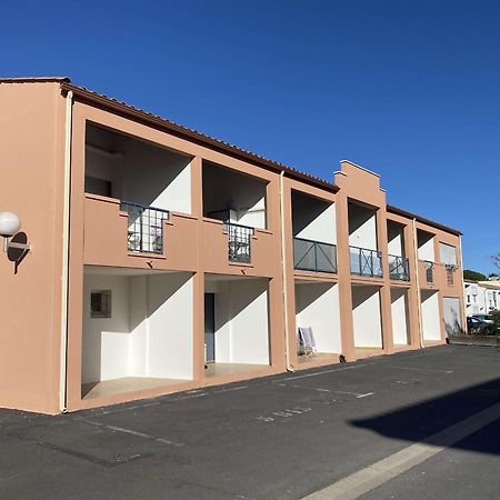 Studio Confort 2* Avec 2 Parkings Prives, Proche Thermes, Calme Et Bien Equipe - Balaruc-Les-Bains - Fr-1-553-114 Luaran gambar