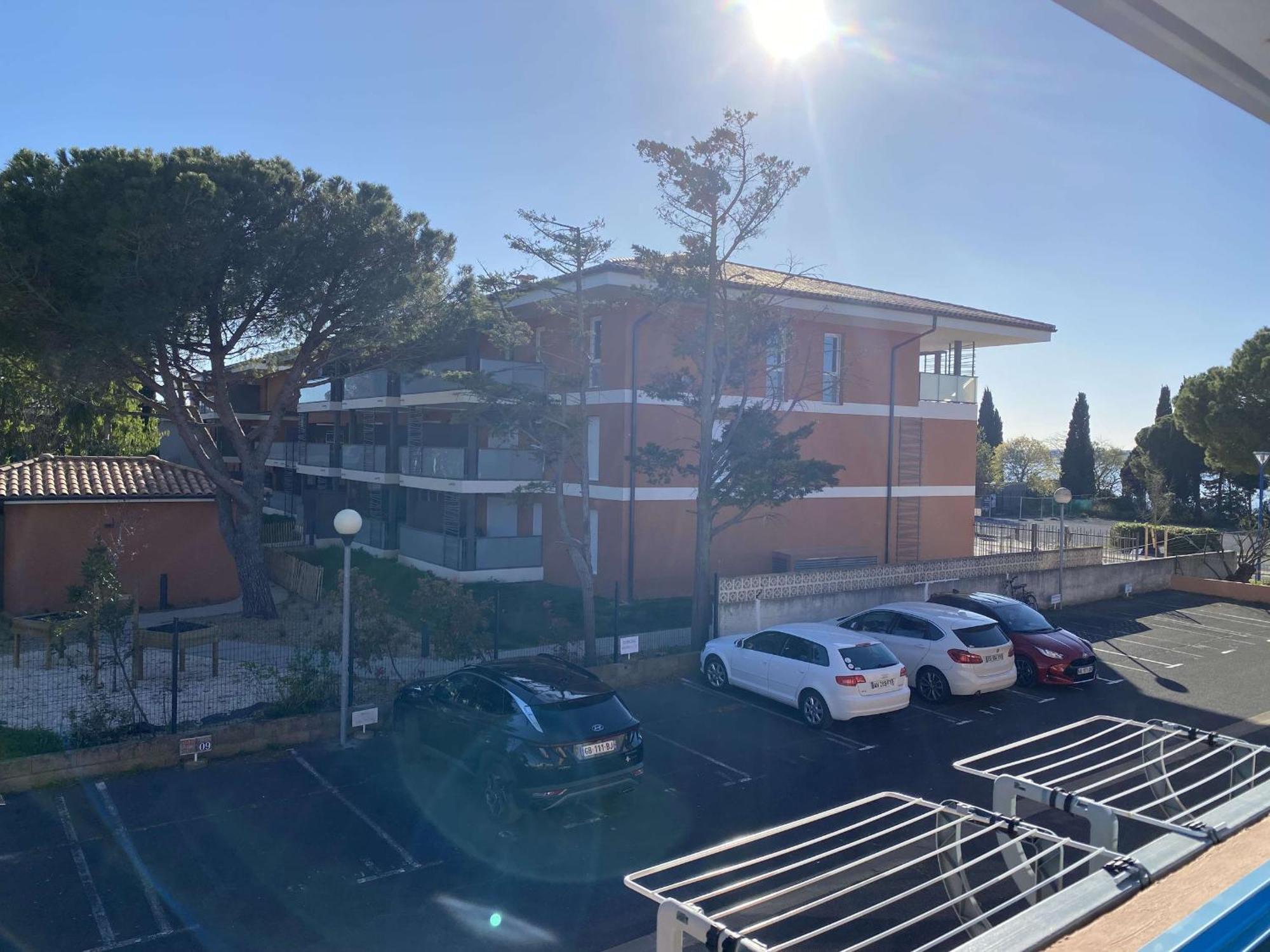 Studio Confort 2* Avec 2 Parkings Prives, Proche Thermes, Calme Et Bien Equipe - Balaruc-Les-Bains - Fr-1-553-114 Luaran gambar